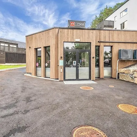 Ny Stor Toppleilighet I Sogne Apartment