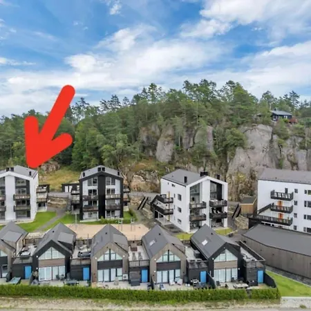 Ny Stor Toppleilighet I Sogne Apartment *