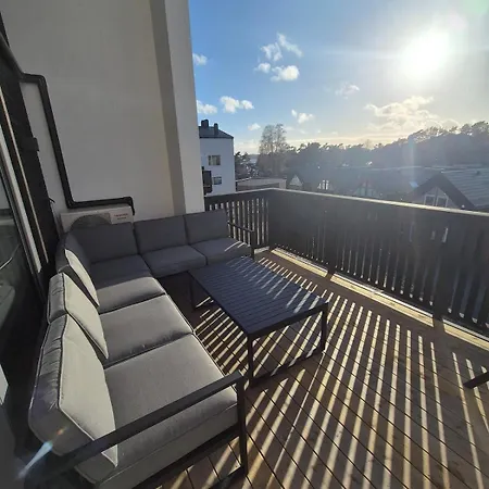 Toppleilighet I Sogne Med Innendors Basseng * كريستينساند