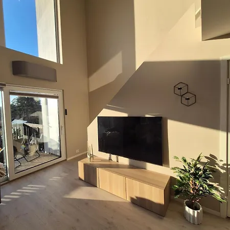 Ny Stor Toppleilighet I Sogne Apartment *