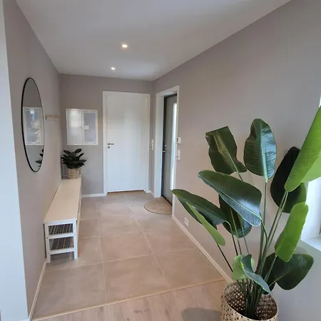 Toppleilighet I Sogne Med Innendors Basseng *