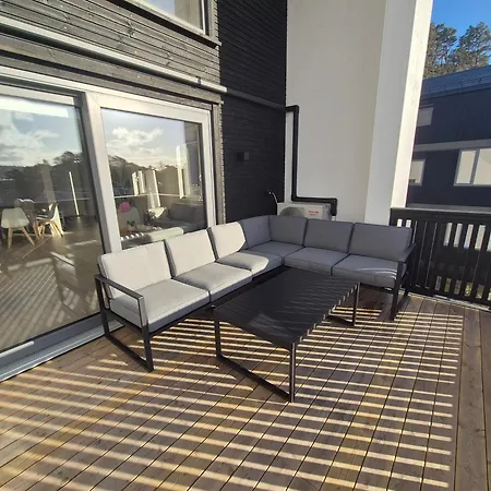 Toppleilighet I Sogne Med Innendors Basseng كريستينساند