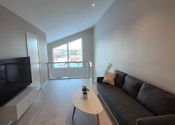 Toppleilighet I Sogne Med Innendors Basseng Lägenhet