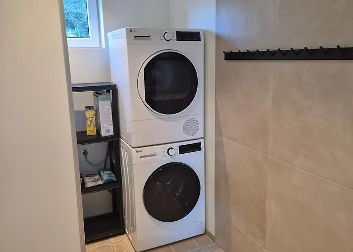 Toppleilighet I Sogne Med Innendors Basseng * Kristiansand