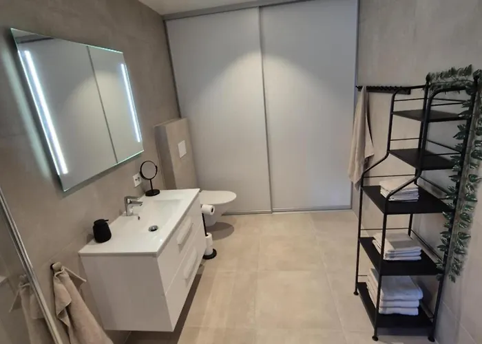 Lägenhet Toppleilighet I Sogne Med Innendors Basseng Kristiansand